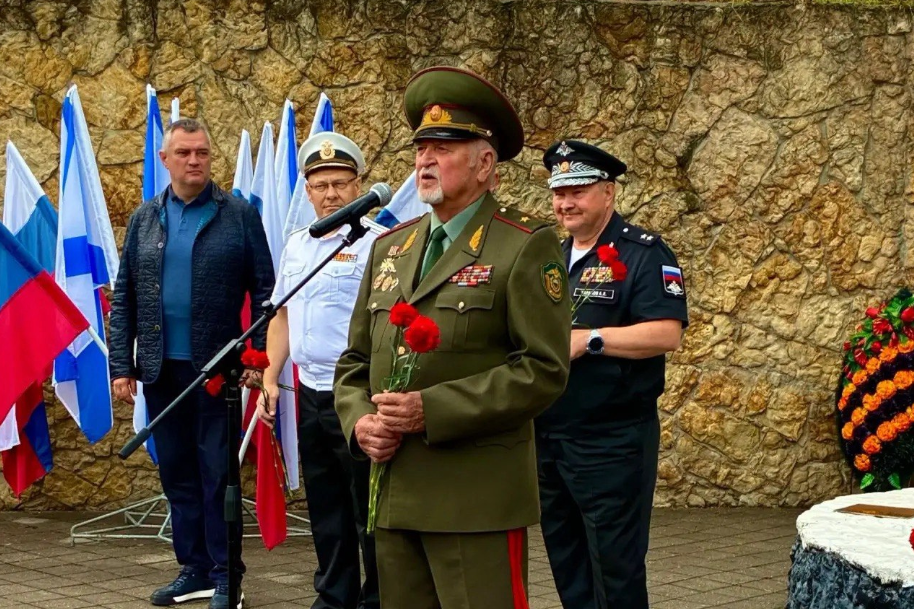 В Новороссийске завершилась рекордная пешая эстафета 